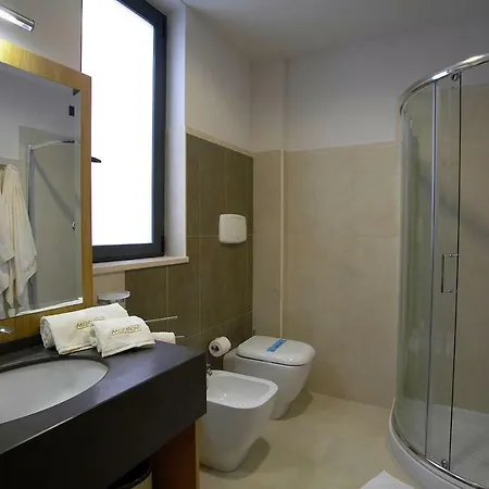 Hotel Messenion 4*
