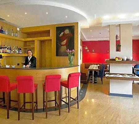 Messenion Hotell