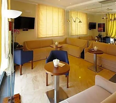 Messenion Hotell Messina