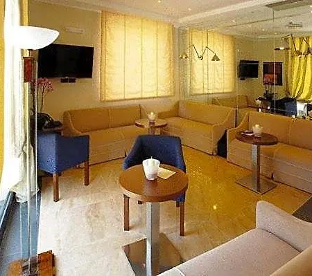 Hotell Messenion